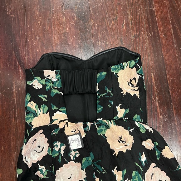 NWT Club Monaco Silk and Wool Floral wide leg Jumpsuit - Picture 8 of 12